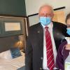 Was jetzt zählt ist Hygiene: Hoteldirektor Andreas Poth und Mitarbeiterin Carina Proske bei einer Zimmerkontrolle im Best Western Plus Kurhotel an der Obermaintherme (Bad Staffelstein).Fotos: Till mayer