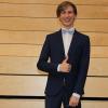 Daumen hoch für eine erfolgreiche Zukunft: die drei Schulbesten des Gymnasiums Burgkunstadt mit (v. li.) Nele Dumproff aus Schwürbitz, Julian Barnickel aus Mainklein und Lena Rüttinger aus Görau. Daumen hoch für eine erfolgreiche Zukunft: die drei Schulbesten des Gymnasiums Burgkunstadt mit (v. li.) Nele Dumproff aus Schwürbitz, Julian Barnickel aus Mainklein und Lena Rüttinger aus Görau.