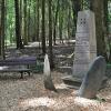 Die Mainrother pflegen seit 1945 die Gedenkstätte an den Absturz eines jungen Fähnrichs in den letzten Kriegstagen.