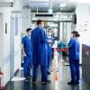 Corona hat den Klinik-Alltag komplett verändert. Das Gefährdungspotenzial der Mitarbeiter ist gestiegen.