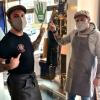 Steffen Seubert und Manuel Hirschmann vom Café Hilde setzen ein Zeichen für Menschlichkeit und Toleranz. Steffen Seubert und Manuel Hirschmann vom Café Hilde setzen ein Zeichen für Menschlichkeit und Toleranz.