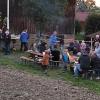 Auf einem Privatgelände wurde ein kleines Kartoffelfeuer gefeiert. Auf einem Privatgelände wurde ein kleines Kartoffelfeuer gefeiert.