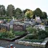 Um den Burgkunstadter Friedhof naturnah zu gestalten, könnten die Parzellen aufgelassener Gräber begrünt werden, regte der zuständige Arbeitskreis des Stadtrats an. Um den Burgkunstadter Friedhof naturnah zu gestalten, könnten die Parzellen aufgelassener Gräber begrünt werden, regte der zuständige Arbeitskreis des Stadtrats an.