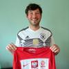 Robert hat Fussballtrikots von mehr als 20Mannschaften und natürlich von der polnischen Nationalmannschaft. Robert hat Fussballtrikots von mehr als 20Mannschaften und natürlich von der polnischen Nationalmannschaft.