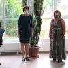 Nach der Ehrung: (v. li.) Doris Brettel, (Absolventin/Empfängerin des Staatspreises), Isolde Steinerstauch (Gesamtschulleitung am Schulstandort Coburg) und Marion Meyer (Klassenleitung).