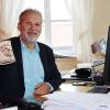 Bürgermeister Jochen Partheymüller mit einem neu geschaffenen Erinnerungskrug 950 Jahre Marktgraitz. Bürgermeister Jochen Partheymüller mit einem neu geschaffenen Erinnerungskrug 950 Jahre Marktgraitz.