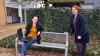 Zwei Seelen, ein Gedanke: Vorweihnachtliche Freude schenken möchten Quartiersmanagerin Angela Lohmüller (li.) von der Projektgruppe „In der Heimat wohnen“ und Caroline Fischer (re.) von Regens Wagner Burgkunstadt mit den von ihnen initiierten digitalen Adventskalendern.