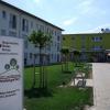 Im BRK-Wohn- und Pflegeheim „Am Weidengarten“ in Lichtenfels sind derzeit 21 Bewohnerinnen und Bewohner positiv auf das Corona-Virus getestet.