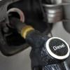 Diesel ist teuer wie nie. Das belastet vor allem Transport- und Logistikunternehmen sowie Firmen, deren Betrieb auf Fahrzeuge angewiesen ist.