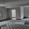 Fast fertig: Der Ladenbereich mit Café-Ecke und Küche. Fast fertig: Der Ladenbereich mit Café-Ecke und Küche.