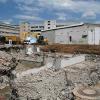 Um Platz für den Neubau zu schaffen, werden die Gebäude auf der Rückseite der Baur-Logistik abgebrochen. Um Platz für den Neubau zu schaffen, werden die Gebäude auf der Rückseite der Baur-Logistik abgebrochen.