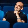 „Offenes Visier“ heißt das Programm, mit dem Django Asül am 10. Juni in Heldritt auf der Bühne steht.