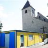 Farbenfroh ist die neue Herberge der „Hummel-Gruppe“ des evangelischen Kindergartens im Schatten der Christuskirche, die am Sonntag beim Sommerfest des Kindergartens eingeweiht wird.