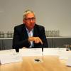 Regiomed-Hauptgeschäftsführer Alexander Schmidtke (Mi.) und der Geschäftsführer der bayerischen Einrichtungen, Robert Wieland (re.) werden den Klinikverbund verlassen. Der bisherige Geschäftsführer der thüringischen Einrichtungen, Michael Musick, wird die Leitung des Klinikverbunds übernehmen.