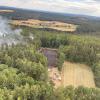 Die Regierung von Oberfranken setzt wegen der hohen Waldbrandgefahr - zu sehen ist ein Feuerwehreinsatz zur Bekämpfung eines Waldbrands im Landkreis Bayreuth - eine Luftüberwachung ein.