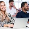 Eine Studentin an der Hochschule Coburg.