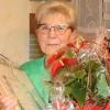 Als erste Amtshandlung ernannten die neuen Vorsitzenden Lena Betz (li.) und Franziska Schütz (re.) Annemarie Schütz für 36 Jahre Engagement als Vorsitzende zur Ehrenvorsitzenden der Gartenfreunde Arnstein. Als erste Amtshandlung ernannten die neuen Vorsitzenden Lena Betz (li.) und Franziska Schütz (re.) Annemarie Schütz für 36 Jahre Engagement als Vorsitzende zur Ehrenvorsitzenden der Gartenfreunde Arnstein.