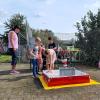 Entenangeln am Springbrunnen der Feuerwehr.