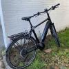 Das schwarze E-Bike stammt aus dem Diebstahl in der Lassallestraße in Sonneberg und wurde in Fürth am Berg in der Brückenstraße vom Täter zurückgelassen. Das schwarze E-Bike stammt aus dem Diebstahl in der Lassallestraße in Sonneberg und wurde in Fürth am Berg in der Brückenstraße vom Täter zurückgelassen.