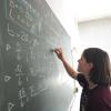 Maikah Blümlein ist der Mathematiker unter den Schülern. Für die sechseckige Bodenfläche musste er sogar selbst Formeln entwickeln. Maikah Blümlein ist der Mathematiker unter den Schülern. Für die sechseckige Bodenfläche musste er sogar selbst Formeln entwickeln.