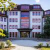 Die Baur-Firmenzentrale in Weismain. Nach dem Rekordjahr sind die Umsätze bei der Baur-Gruppe zurückgegangen, liegen aber noch über denen vor der Corona-Zeit. Die Baur-Firmenzentrale in Weismain. Nach dem Rekordjahr sind die Umsätze bei der Baur-Gruppe zurückgegangen, liegen aber noch über denen vor der Corona-Zeit.