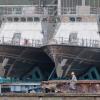Patrouillenboote für Saudi-Arabien liegen auf dem Werftgelände der Peene-Werft.