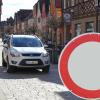 Eine Teilsperrung der Bahnhofstraße zwischen Kirchgasse und Rathaus ist für Bad Staffelsteins Einzelhändler keine Option. Sie befürchten Schlimmstes. Eine Teilsperrung der Bahnhofstraße zwischen Kirchgasse und Rathaus ist für Bad Staffelsteins Einzelhändler keine Option. Sie befürchten Schlimmstes.