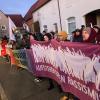 Sechs Dutzend Bürgerinnen und Bürger demonstrierten gegen den Zug der Rechtsextremen in Zapfendorf. Sechs Dutzend Bürgerinnen und Bürger demonstrierten gegen den Zug der Rechtsextremen in Zapfendorf.