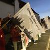 Sie stehen auf gegen Rassismus und rechte Hetze: Zahlreiche Bürgerinnen und Bürger beteiligten sich an der Mahnwache für Menschlichkeit, Toleranz und Demokratie in Zapfendorf. Sie stehen auf gegen Rassismus und rechte Hetze: Zahlreiche Bürgerinnen und Bürger beteiligten sich an der Mahnwache für Menschlichkeit, Toleranz und Demokratie in Zapfendorf.