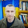 Kiews Bürgermeister Vitali Klitschko hat Journalisten der Deutschen Presse-Agentur in seinem Büro im Rathaus der ukrainischen Hauptstadt empfangen.