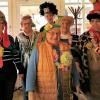 Einen geselligen Nachmittag verbrachten Seniorinnen im Gasthof Fischer in Mistelfeld. Bernd Dauer spielte mit seinem Akkordeon ein Potpourri bekannter Lieder und lud zum Schunkeln und Mitsingen ein. Für besonders ausgelassene Stimmung sorgte der Oblaten-Chor der Leuchsentaler Nixen. Hier wird Nachwuchs natürlich dringend gesucht. Als Höhepunkt des Nachmittags gab es noch eine Hut-Parade, bei der die neuesten Modelle der „Hut-Couture“ vorgestellt wurden. Die Modells waren hier mit großer Freude dabei und sorgten für viel Gelächter. Ein Auftritt der „Wildecker Herzbuben“ mit ihrem Hit „Herzilein“ rundete das Programm ab. Ein großer Dank gilt den beiden Initiatorinnen Grete Schmitt und Christa Kainer.Text und