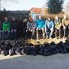 Die fleißigen Helfer nach getaner Arbeit: (v.li.n.re.) Julia Dummert, Georg Kremer, Erich Kretzschmar, Ulrike Schmitt, André Steffen, Thomas Fischer, Ulrich Völker, Tanja Vincent, Günther Schels. Die fleißigen Helfer nach getaner Arbeit: (v.li.n.re.) Julia Dummert, Georg Kremer, Erich Kretzschmar, Ulrike Schmitt, André Steffen, Thomas Fischer, Ulrich Völker, Tanja Vincent, Günther Schels.