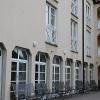 die Bewohnerinnen und Bewohner des Katharina-von-Bora-Seniorenheims müssen in andere Heime umziehen. die Bewohnerinnen und Bewohner des Katharina-von-Bora-Seniorenheims müssen in andere Heime umziehen.