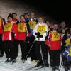 Der Weismainer Skiverein trug lange Jahre eine Vereinsmeisterschaft am Silbersattel in Steinach (Thüringen) aus, für die eigens eine Piste abgesteckt wurde. Slilehrer Hans Schott (li.) und Vorsitzender Andreas Mager (7. v. li.) organisierten den Wettbewerb.