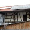 Auf dem Dach seines Vierseithofs hat Bernd Hofmann sowohl Solarthermie- als auch Photovoltaik-Module. Auf dem Dach seines Vierseithofs hat Bernd Hofmann sowohl Solarthermie- als auch Photovoltaik-Module.