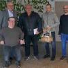 Für seinen Einsatz in der Flussmeisterstelle Lichtenfels dankten  Dieter Fischer (3. v. li.) Hans Hemmerlein, Michael Neubauer, Georg Bayerl und Frederic Martin.