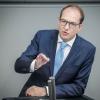 Alexander Dobrindt will Bannmeilen einrichten lassen.