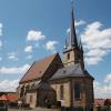 Die Altenkunstadter Pfarrkirche Mariä Geburt mit ihrem markanten Glockenturm. Archiv- Die Altenkunstadter Pfarrkirche Mariä Geburt mit ihrem markanten Glockenturm. Archiv-