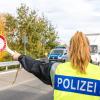Die Zahl der unerlaubten Einreisen nach Deutschland ist nach Angaben von Innenministerin Faeser von Oktober auf November zurückgegangen.