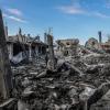 Blick auf beschädigte Häuser im Gazastreifen nach einem israelischen Luftangriff.