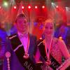Mit Narrenkappe, Faschingsorden, Schärpe und Zepter: Prinz Oliver I. und Prinzessin Jule II. Mit Narrenkappe, Faschingsorden, Schärpe und Zepter: Prinz Oliver I. und Prinzessin Jule II.