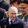 Putin (l) hat gesprochen: Schoigu soll nicht mehr länger Verteidigungsminister sein.