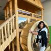 Museumsführerin Amelie Zapf an der Mühle.