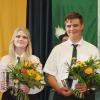 Der 1. Jugendschützenmeister Frank Schwarz (re.) gratuliert dem neuen Jugend-Königshaus der Königlich Priviligierten Scharfschützen mit dem 2. Ritter Luca Bernecker, der Jugendschützenkönigin Laura Eckert und dem 1. Ritter Eliah Antonzek (v. li.). Der 1. Jugendschützenmeister Frank Schwarz (re.) gratuliert dem neuen Jugend-Königshaus der Königlich Priviligierten Scharfschützen mit dem 2. Ritter Luca Bernecker, der Jugendschützenkönigin Laura Eckert und dem 1. Ritter Eliah Antonzek (v. li.).