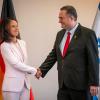 Das jüngste Treffen von Außenministerin Annalena Baerbock mit ihrem israelischen Kollegen Israel Katz ist erst gut zwei Monate her. Jetzt ist die Grünen-Politikerin erneut in Israel. Noch immer gibt es keinen Erfolg bei den Vermittlungsbemühungen um eine Waffenruhe im Gazastreifen und eine Freilassung der Geiseln aus der Hand der Hamas.