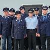 Der neu gewählte Vorstand der Feuerwehr Wunkendorf (v. li.): Kreisbrandmeister Matthias Müller, Stadtkommandant Christian Kunstmann, der scheidende 2. Vorsitzende Andreas Rauch, der 2. Vorsitzende Lukas Gardill, der scheidende Vorsitzende Alfred Will, der neue Vorsitzende Harald Freitag, 2. Kommandant Jürgen Frankenberger, Schatzmeister Thomas Rauch. Kommandant Marco Freitag, Schriftführer Christian Deuber und Bürgermeister Michael Zapf. Fotos: Roland Dietz