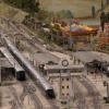 Sogar einen Vergnügungspark bietet die Modellbahnanlage nach italienischem Vorbild bei der Modellbahnausstellung der Eisenbahnfreunde Lichtenfels.