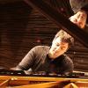 Yannick van de Velde präsentiert die „Vingt regards sur enfant-Jésus“ von Olivier Messiaen.