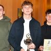 Die U 16–Jugend der Schachspielervereinigung errang den Oberfränkischen Mannschafts-Meistertitel. Dazu gratulierten  Bürgermeisterin Christine Frieß und der Vereinsvorsitzender der Schachspielervereinigung Burgkunstadt, Thomas Müller.