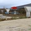Das Fundament der Brücke nördlich von Burgstall wird im Taktschiebeverfahren von beiden Seiten über Main und Bahnlinie geschoben. Von Süden her reichen die Stahlelemente schon bis zum dritten Pfeiler. Das Fundament der Brücke nördlich von Burgstall wird im Taktschiebeverfahren von beiden Seiten über Main und Bahnlinie geschoben. Von Süden her reichen die Stahlelemente schon bis zum dritten Pfeiler.